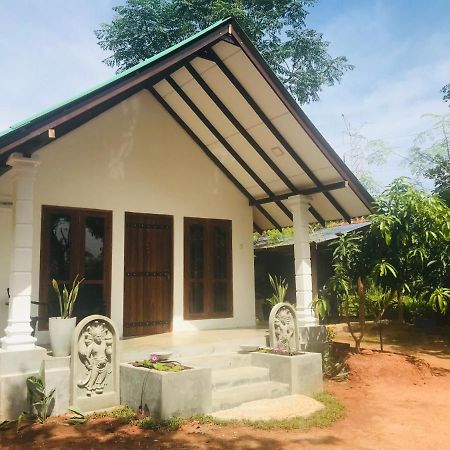 The Wild Culture Hotel Sigiriya Exterior foto
